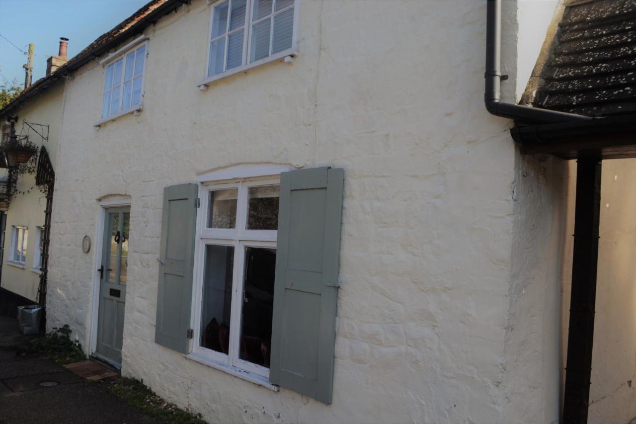 Bell Cottage Mildenhall Zewnętrze zdjęcie